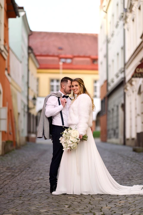 Novomanželský portrét v centru Chrudimi