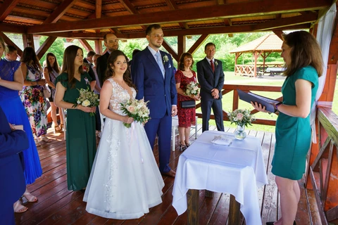 Ze svatby — Svatba Jany a Petra, restaurace Dašické sklepy