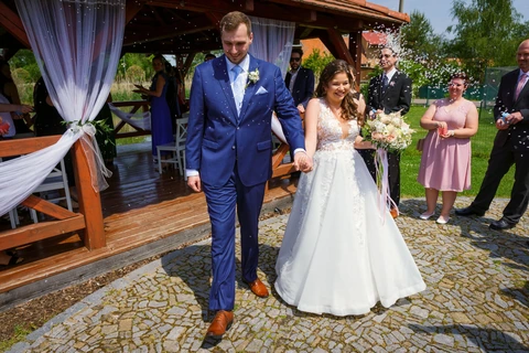 Ze svatby — Svatba Jany a Petra, restaurace Dašické sklepy