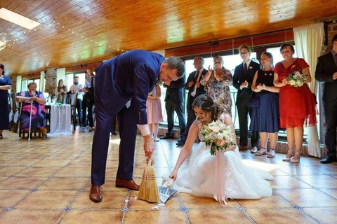 Ze svatby — Svatba Jany a Petra, restaurace Dašické sklepy