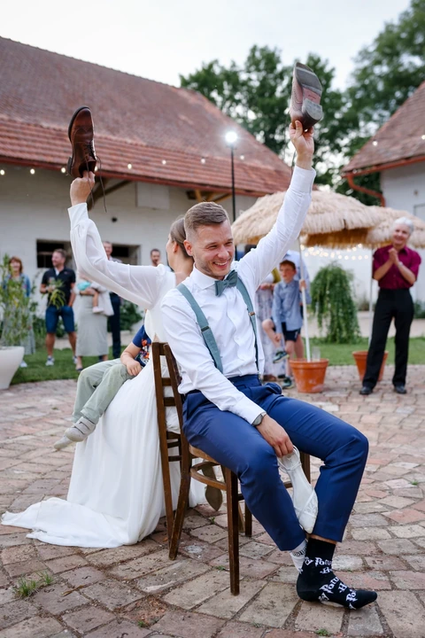 Novomanželé hrají novomanželský kvíz, Villa Fresco