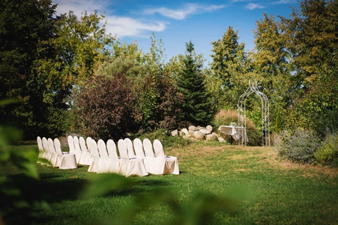 Místo obřadu, svatba Golf resort Kunětická hora