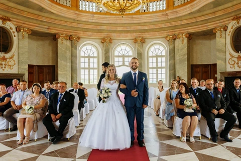 Svatební obřad, zámek Karlova Koruna