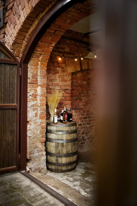 Pánský bar, svatba Lhota pod Libčany