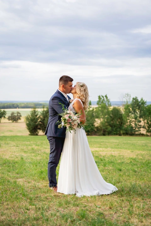 Prohlédnout fotky ze svatby Lucie a Štefana