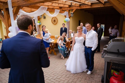 Novomanželé jsou vítáni na Sládků statku