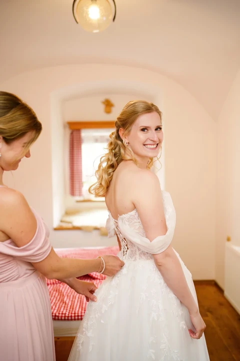 Vybrané a nejzajímavější svatební fotografie roku 2025